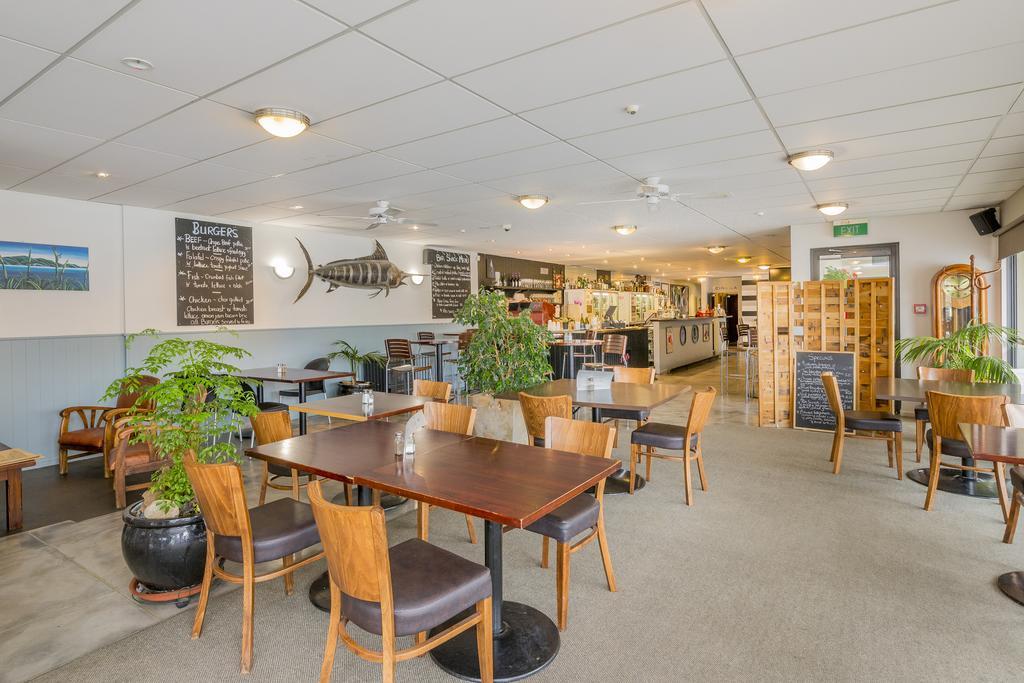 Finns Paekakariki Bagian luar foto